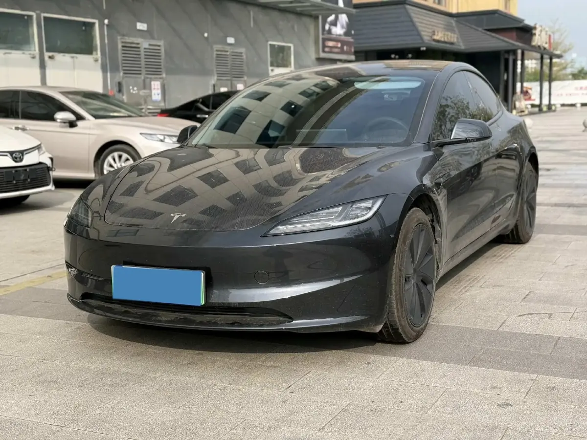 2023 HYPTEC GT BEV 80KWH