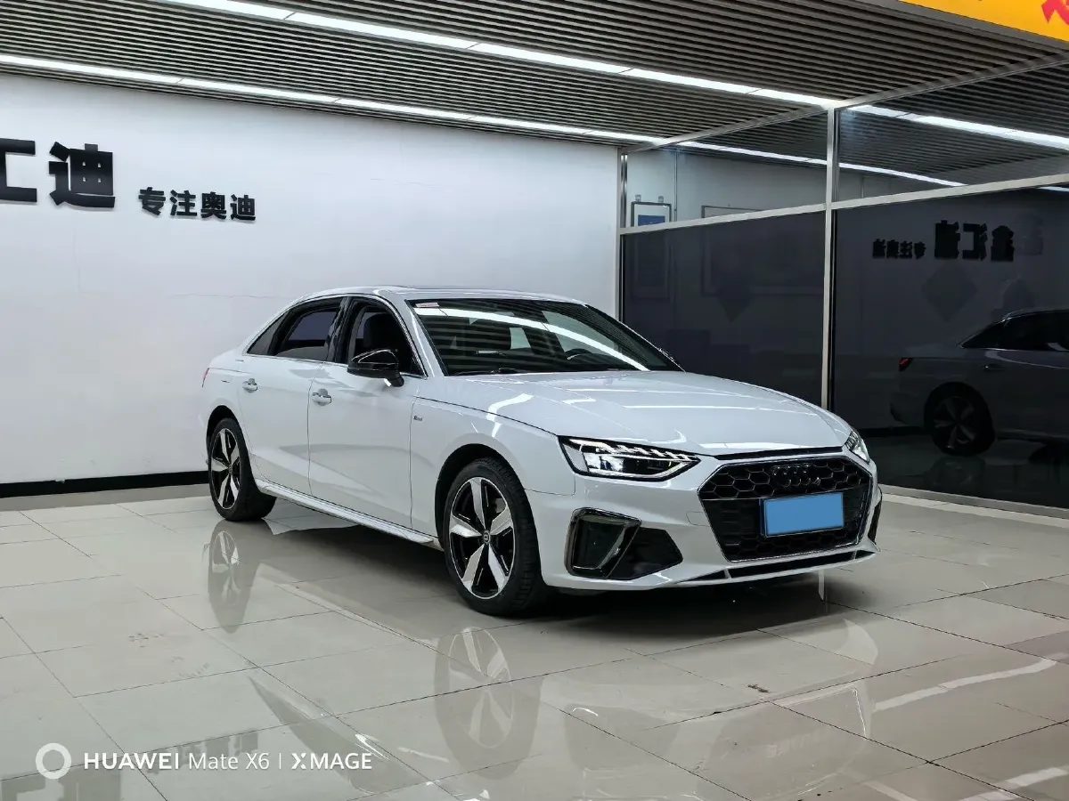 2020 Audi A4L 2.0T 190HP L4 7DCT,autocango,china used car exporter,china ev exporter,chinese used car exporter,chinese used ev exporter