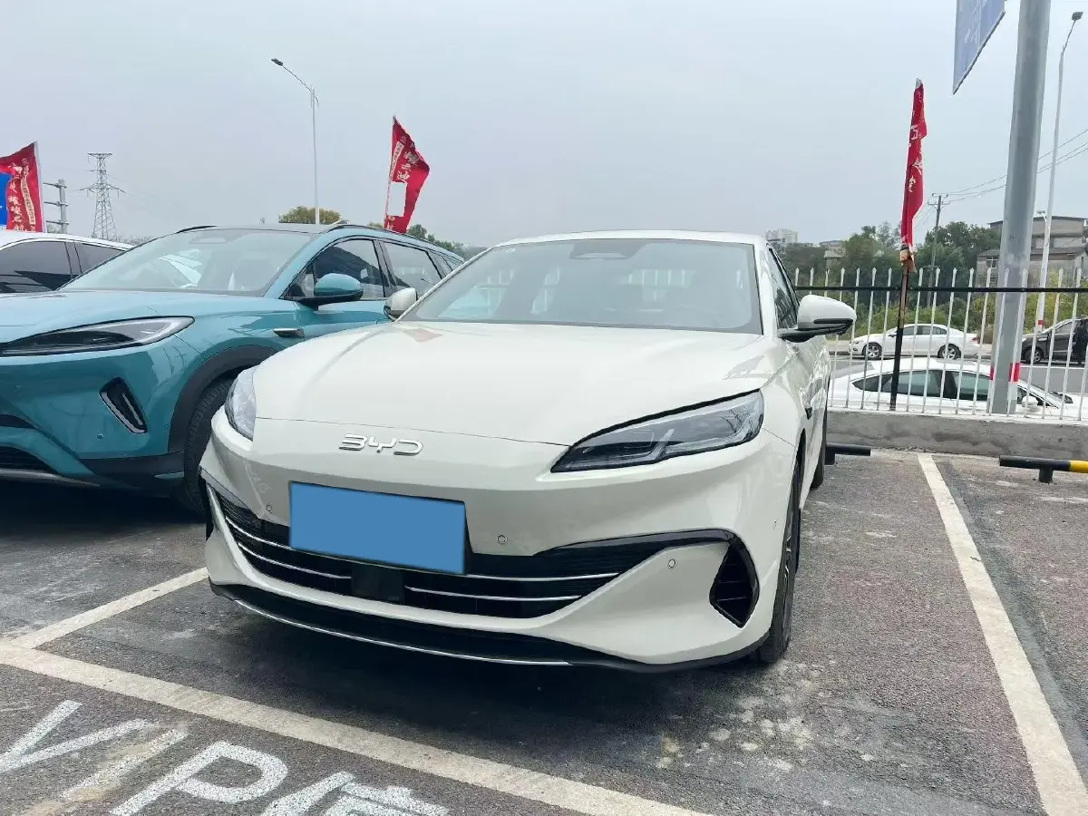 2025 BYD Seal 06 1.5L 101HP L4 E-CVT PHEV 15.87KWH