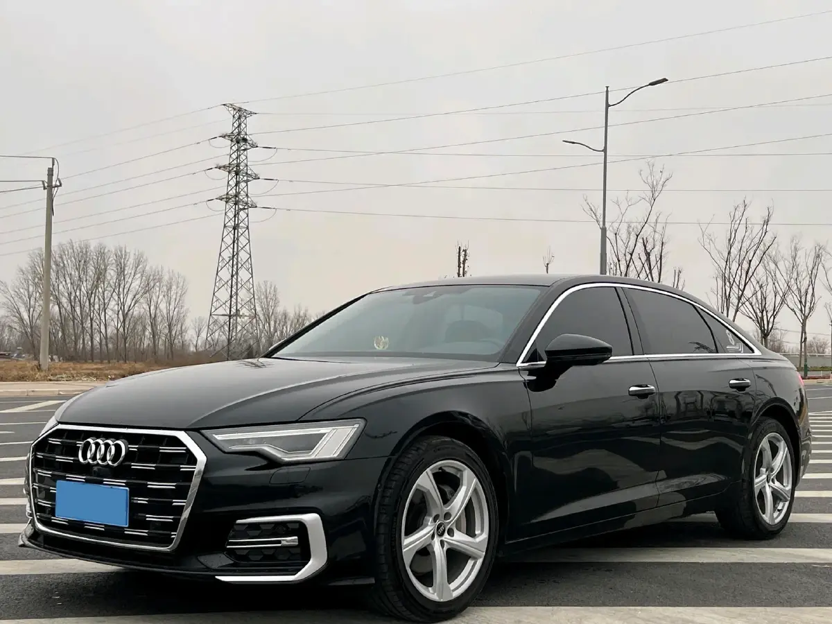 2023 Audi A6L 2.0T 245HP L4 7DCT