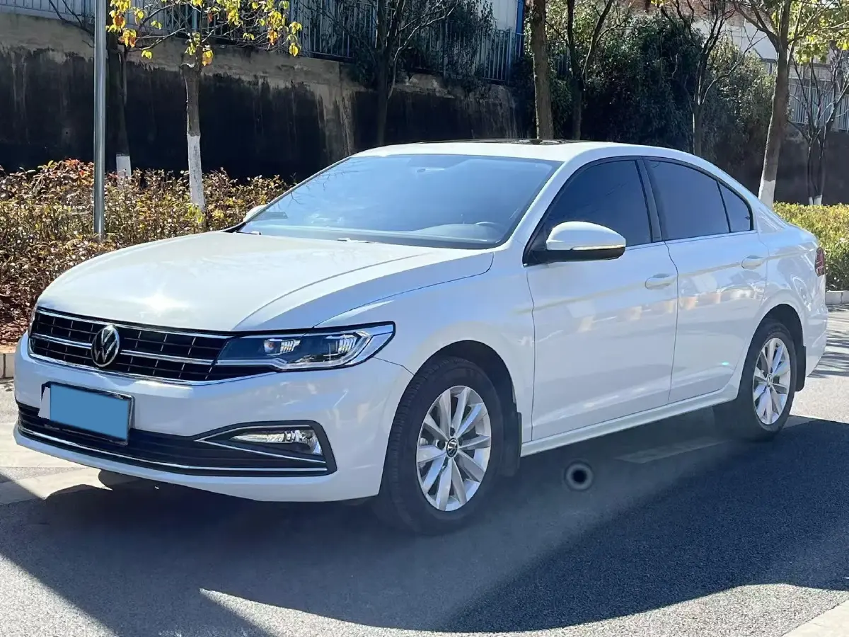 2021 Volkswagen Bora 1.5L 113HP L4 5MT