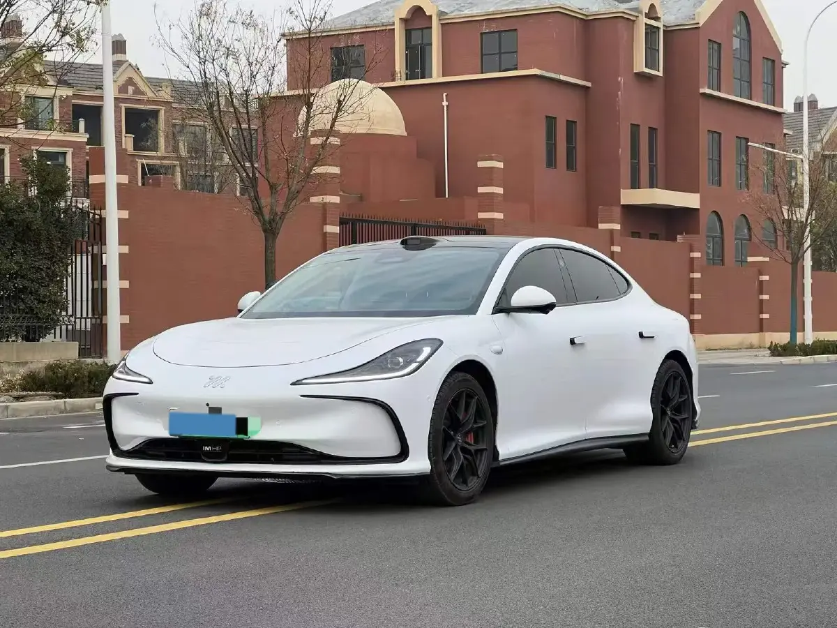 2024 IM L6 BEV 75KWH