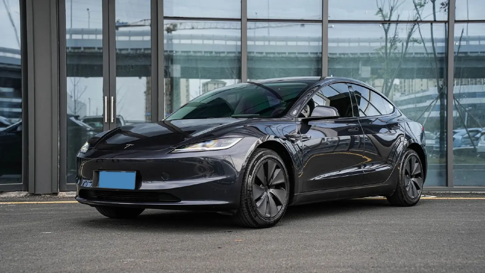 2023 HYPTEC GT BEV 80KWH