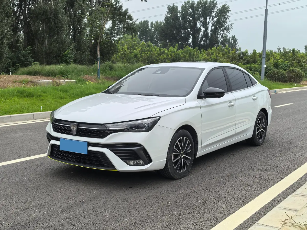 2021 Roewe i5 1.5L 120HP L4 CVT