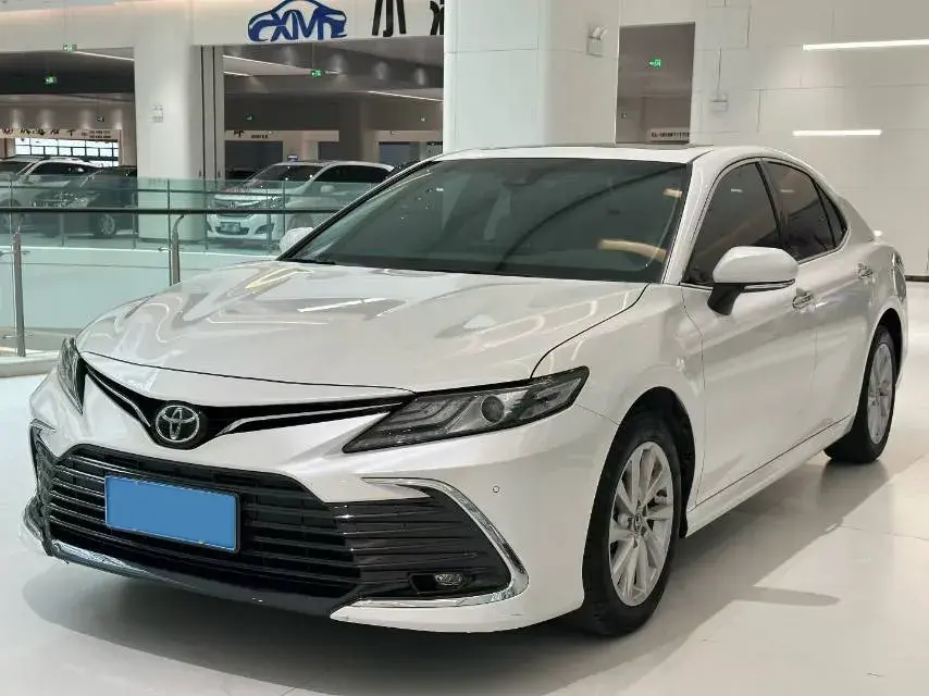 2021 Toyota Camry 2.0L 178HP L4 CVT