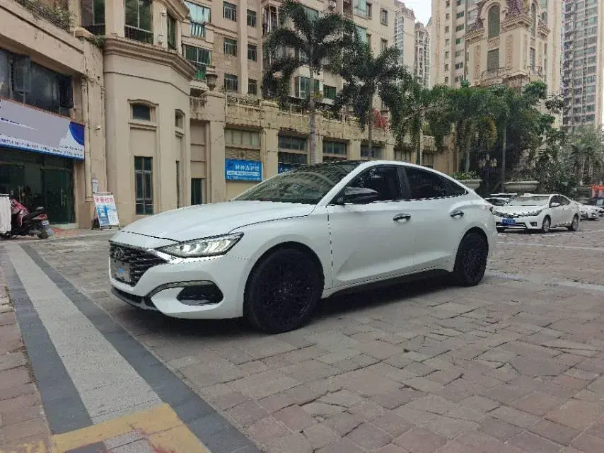 2019 Hyundai La Festa 1.6T 190HP L4 7DCT