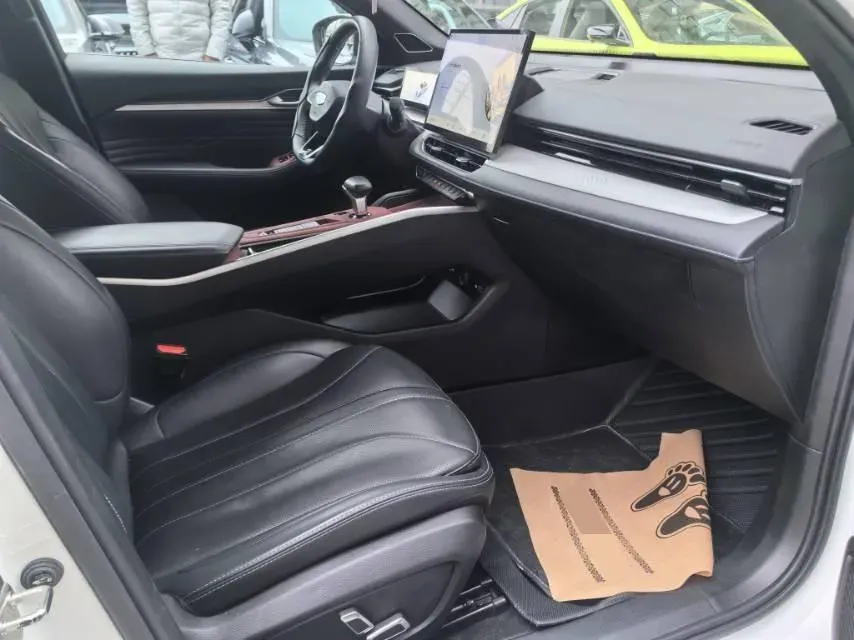 2025 Geely Preface 1.5T 181HP L4 7DCT,autocango,china used car exporter,china ev exporter,chinese used car exporter,chinese used ev exporter
