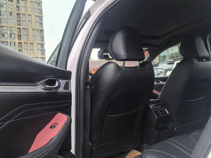 2025 Geely Preface 1.5T 181HP L4 7DCT,autocango,china used car exporter,china ev exporter,chinese used car exporter,chinese used ev exporter