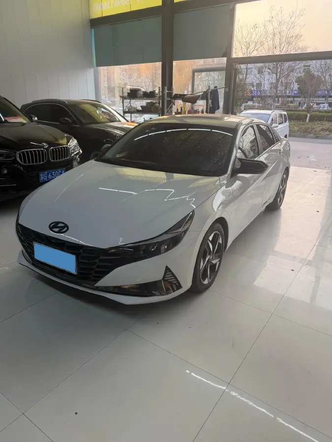 2021 Hyundai Elantra 1.5L 115HP L4 CVT