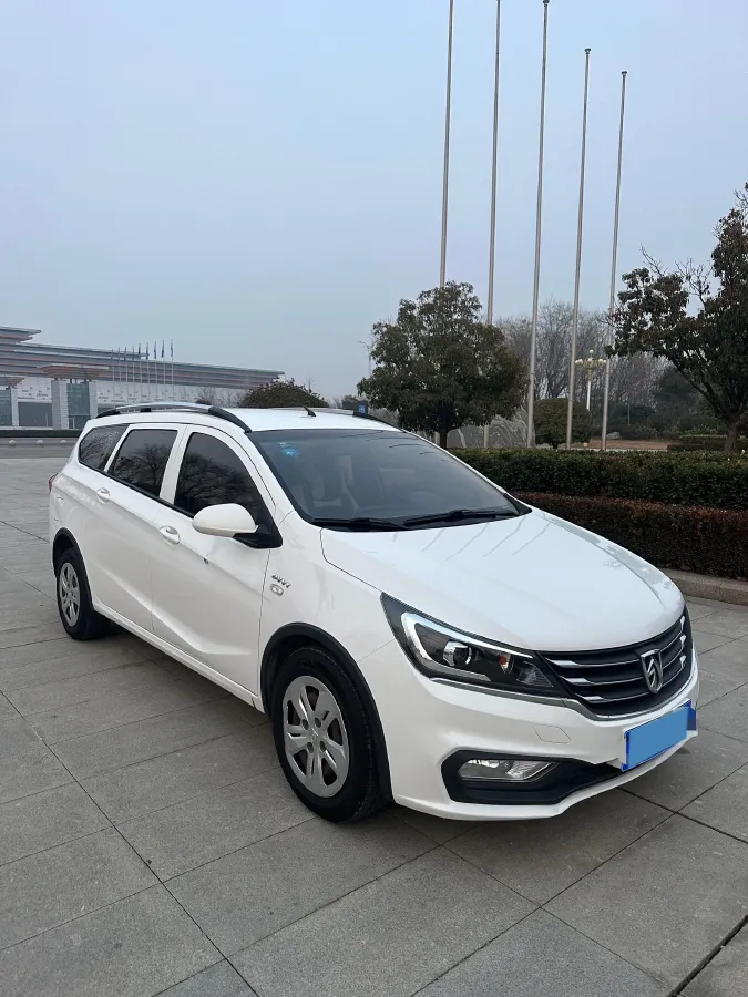 2019 Golden Dragon New Era Sea Lion 2.0L 102HP L4 5MT,autocango,china used car exporter,china ev exporter,chinese used car exporter,chinese used ev exporter