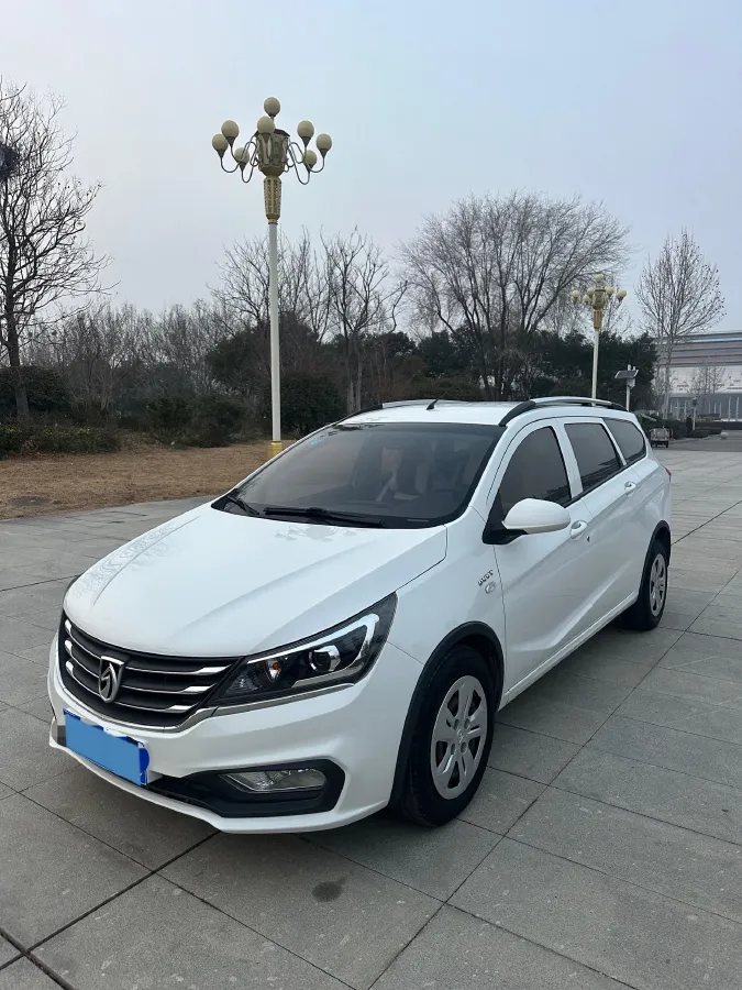 2019 Golden Dragon New Era Sea Lion 2.0L 102HP L4 5MT,autocango,china used car exporter,china ev exporter,chinese used car exporter,chinese used ev exporter