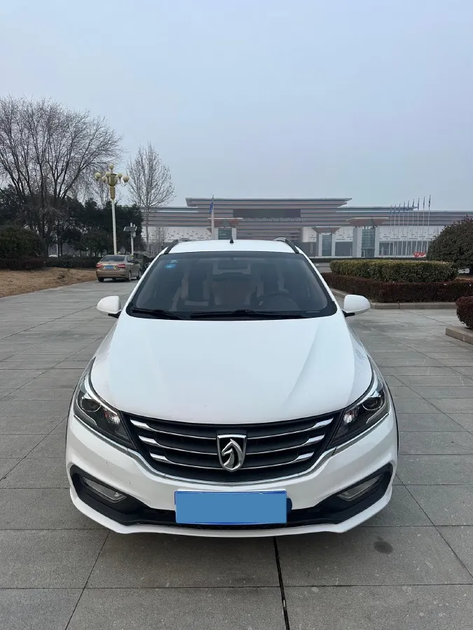 2019 Golden Dragon New Era Sea Lion 2.0L 102HP L4 5MT,autocango,china used car exporter,china ev exporter,chinese used car exporter,chinese used ev exporter
