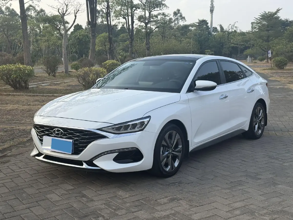 2019 Hyundai La Festa 1.6T 204HP L4 7DCT