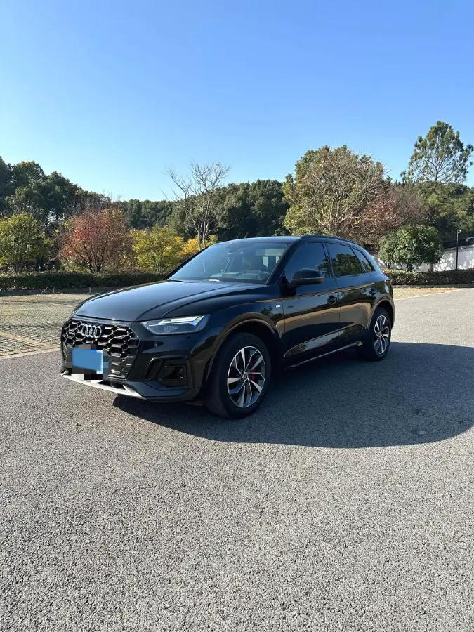 2023 Audi Q5L 2.0T 190HP L4 7DCT