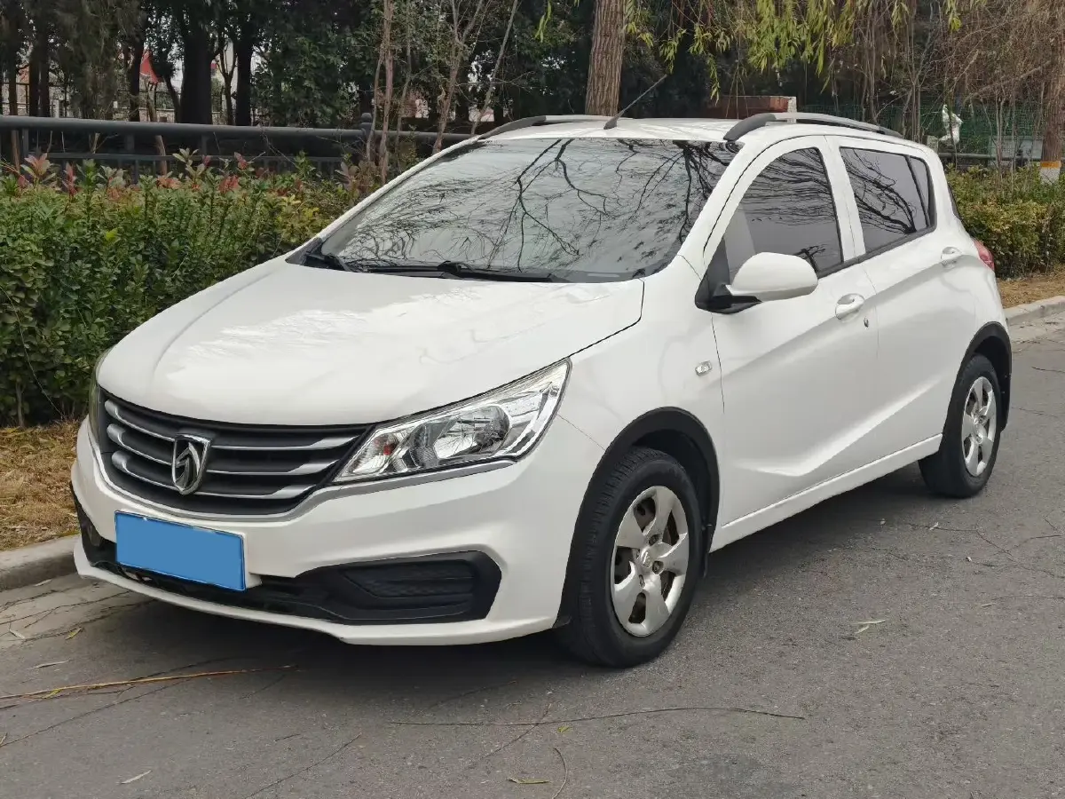 2016 BaoJun 310 1.2L 82HP L4 5MT