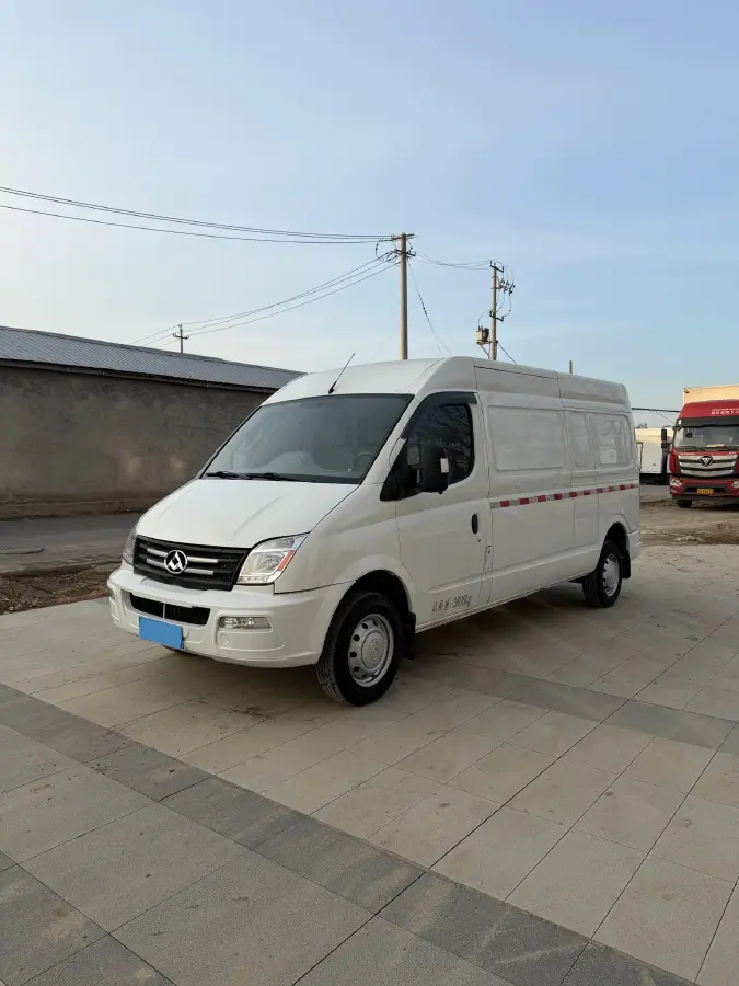 2023 DongFeng DFAC YuFeng 2.0T 136HP L4 6MT