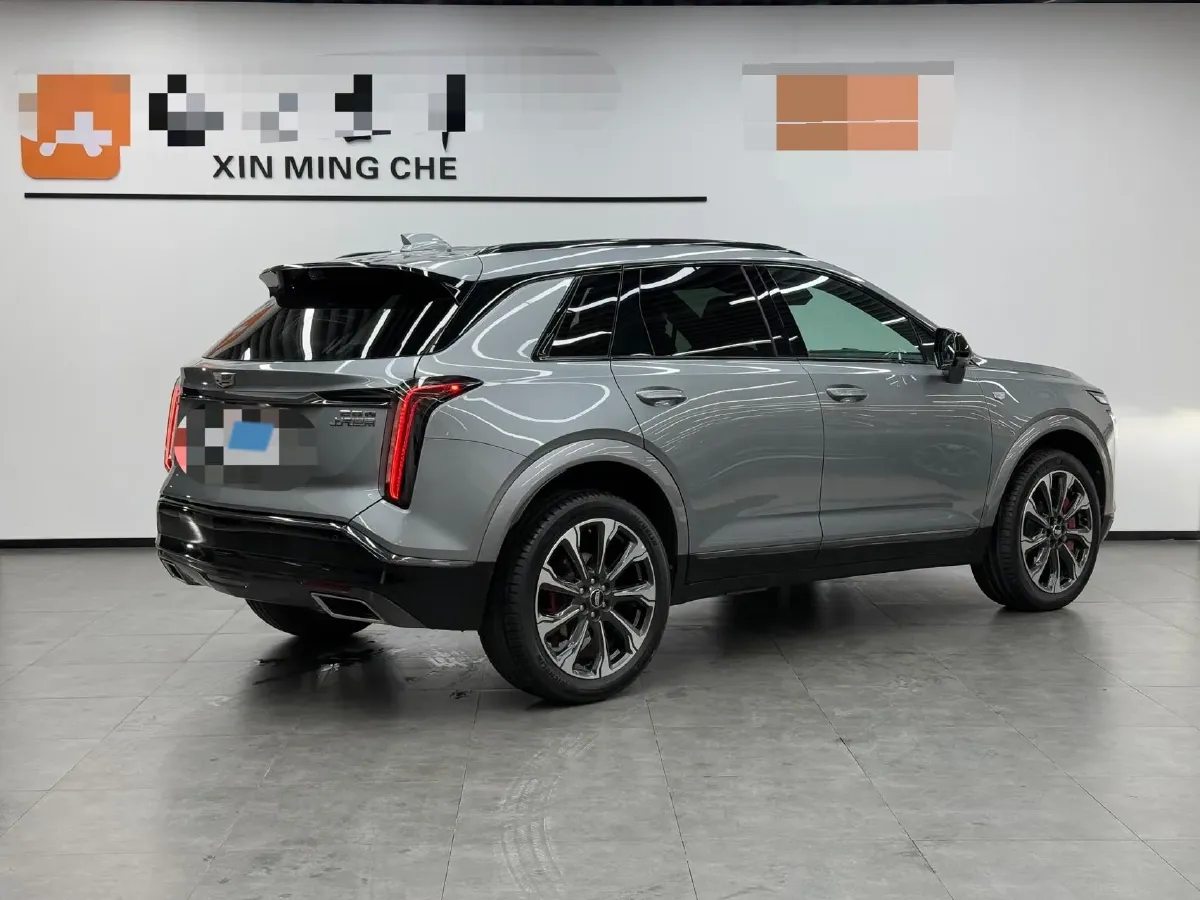 2025 Cadillac XT5 2.0T 237HP L4 9AT,autocango,china used car exporter,china ev exporter,chinese used car exporter,chinese used ev exporter