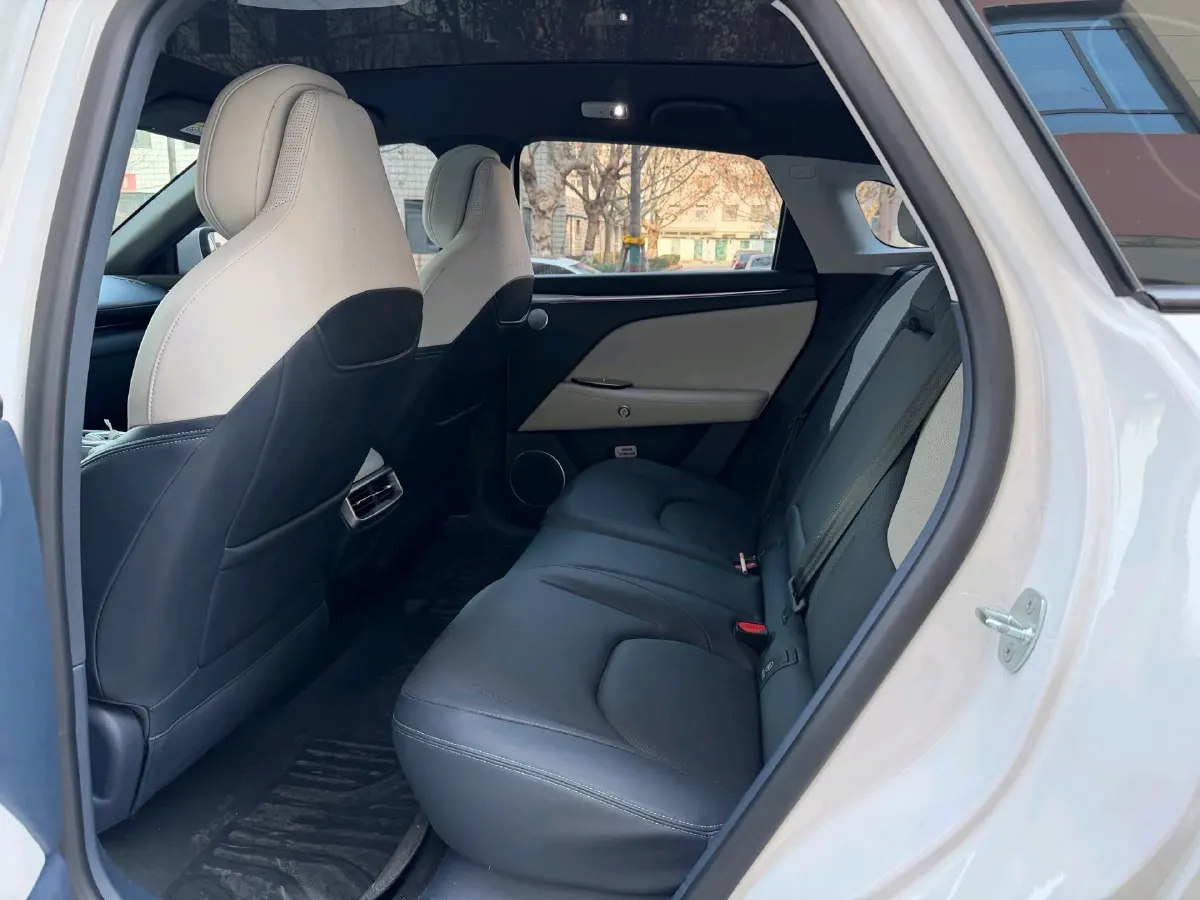 2025 Toyota bZ5 BEV,autocango,china used car exporter,china ev exporter,chinese used car exporter,chinese used ev exporter