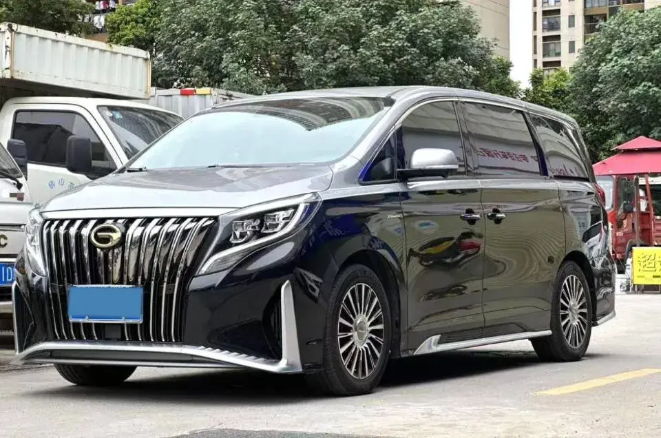 2021 GAC Trumpchi M8 2.0T 252HP L4 8AT