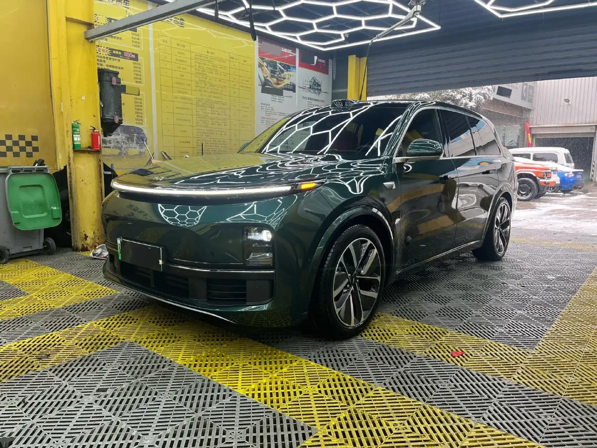 2022 Li L9 Range Extended 154HP REEV 42.6KWH