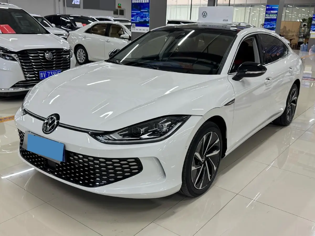 2022 Skoda Superb 2.0T 186HP L4 7DCT