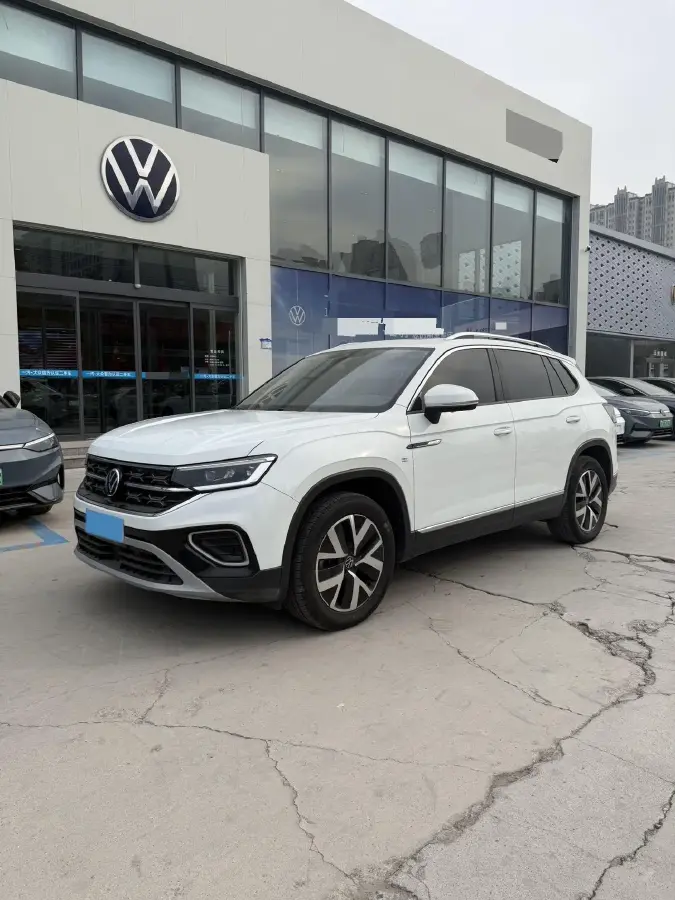 2023 Volkswagen Tayron 1.5T 160HP L4 7DCT