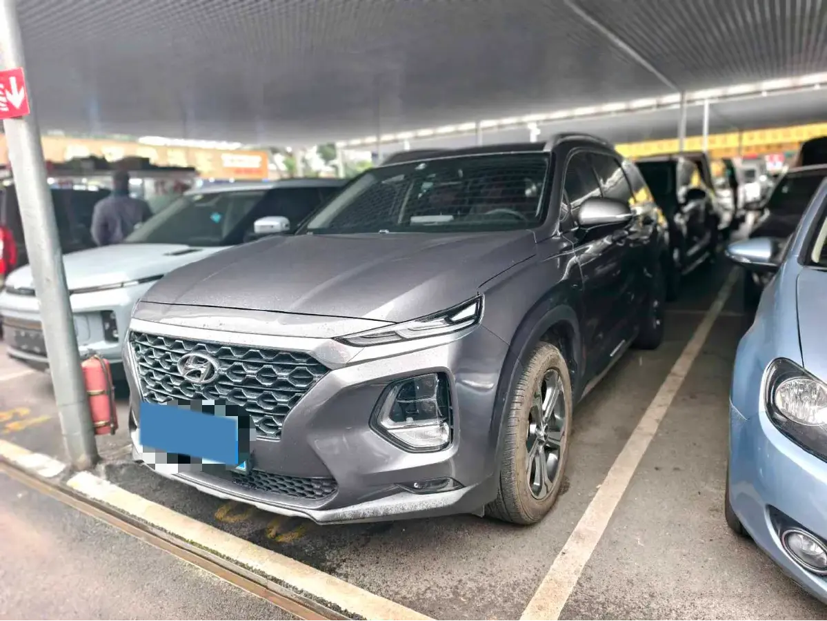 2019 Hyundai Santafe 2.0T 240HP L4 8AT