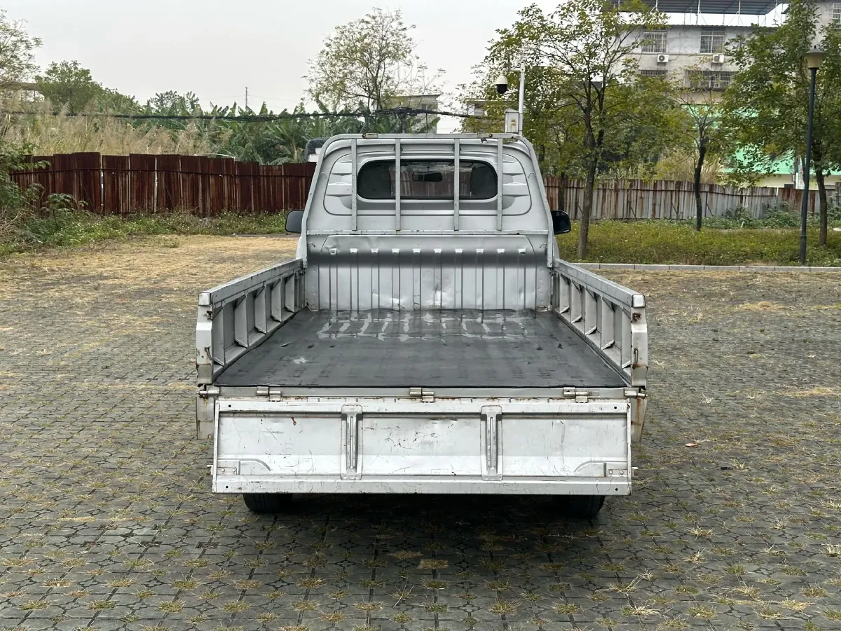 2021 NLM Motor QiTeng N30 1.25L 91HP L4 5MT,autocango,china used car exporter,china ev exporter,chinese used car exporter,chinese used ev exporter