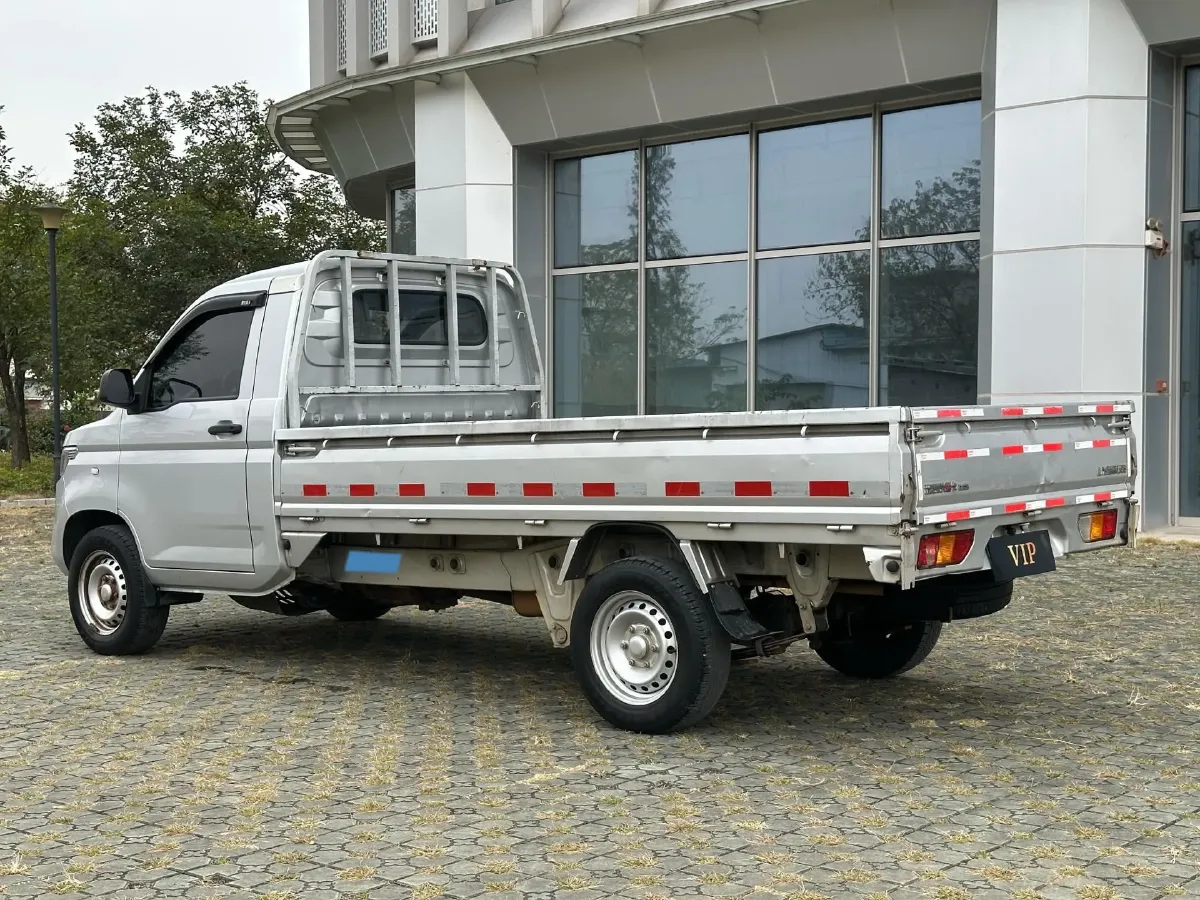 2021 NLM Motor QiTeng N30 1.25L 91HP L4 5MT,autocango,china used car exporter,china ev exporter,chinese used car exporter,chinese used ev exporter