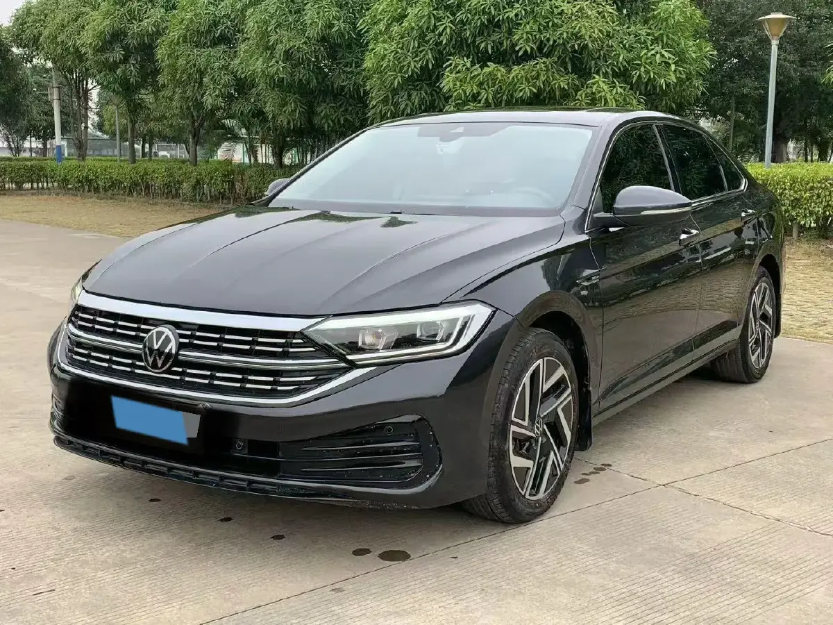 2023 Volkswagen Sagitar 1.4T 150HP L4 7DCT