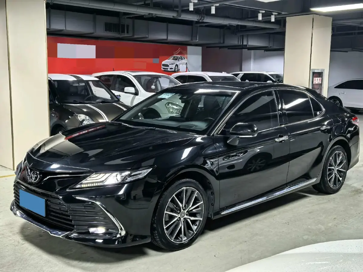 2023 Toyota Camry 2.5L 207HP L4 8AT