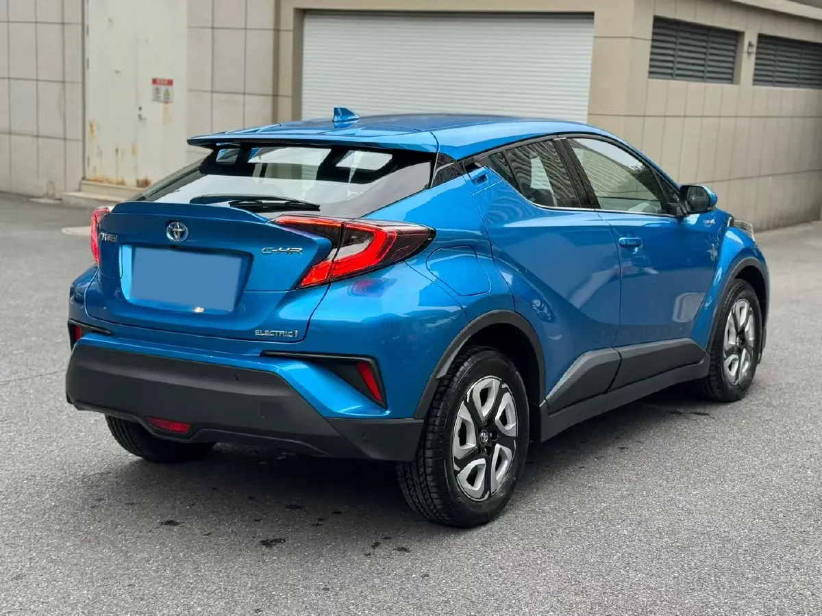 2020 Toyota C-HR EV BEV 54.3KWH,autocango,china used car exporter,china ev exporter,chinese used car exporter,chinese used ev exporter