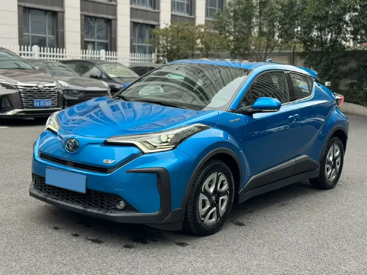 2020 Toyota C-HR EV BEV 54.3KWH,autocango,china used car exporter,china ev exporter,chinese used car exporter,chinese used ev exporter