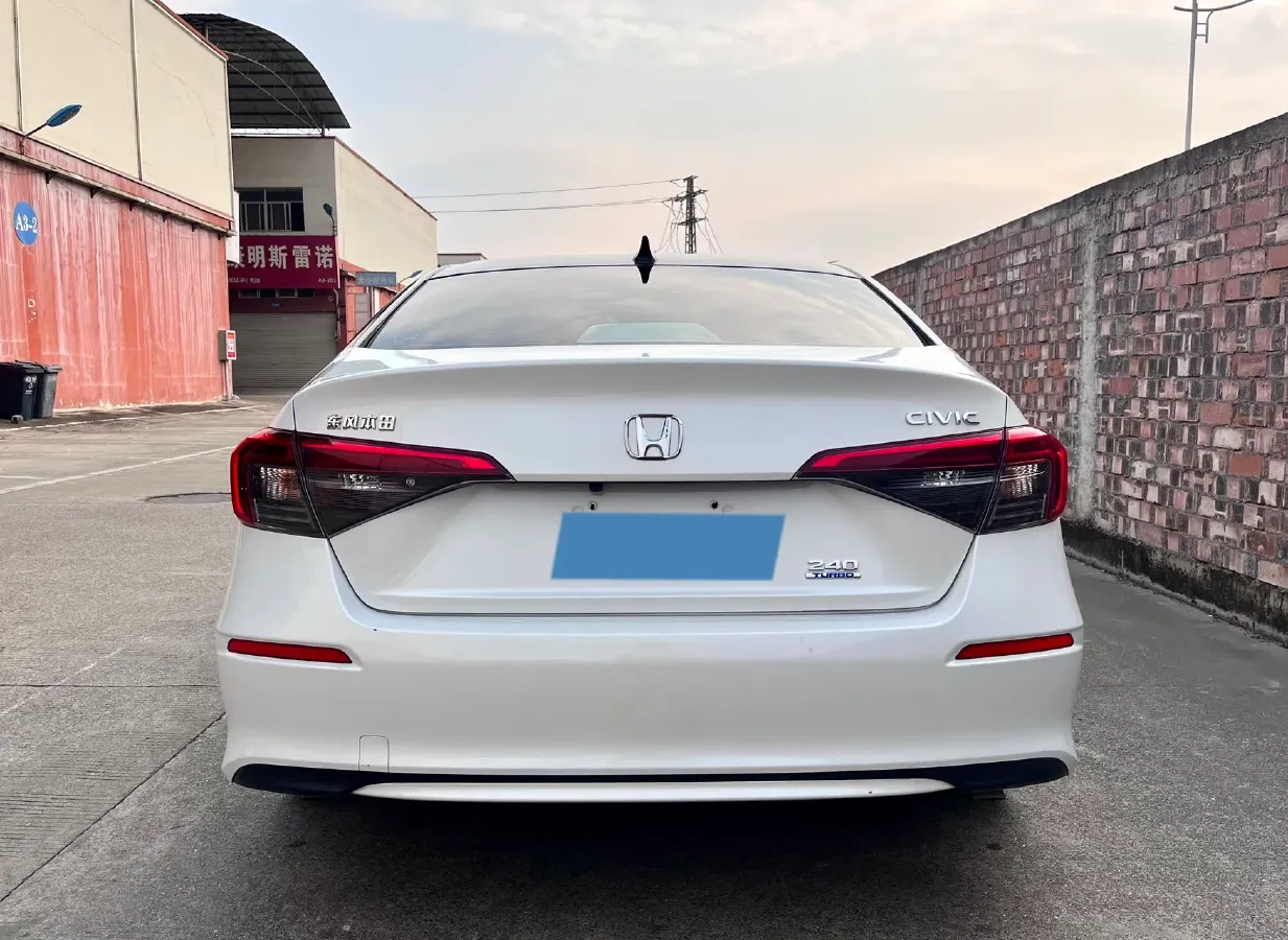 2022 Honda Civic 1.5T 182HP L4 CVT,autocango,china used car exporter,china ev exporter,chinese used car exporter,chinese used ev exporter