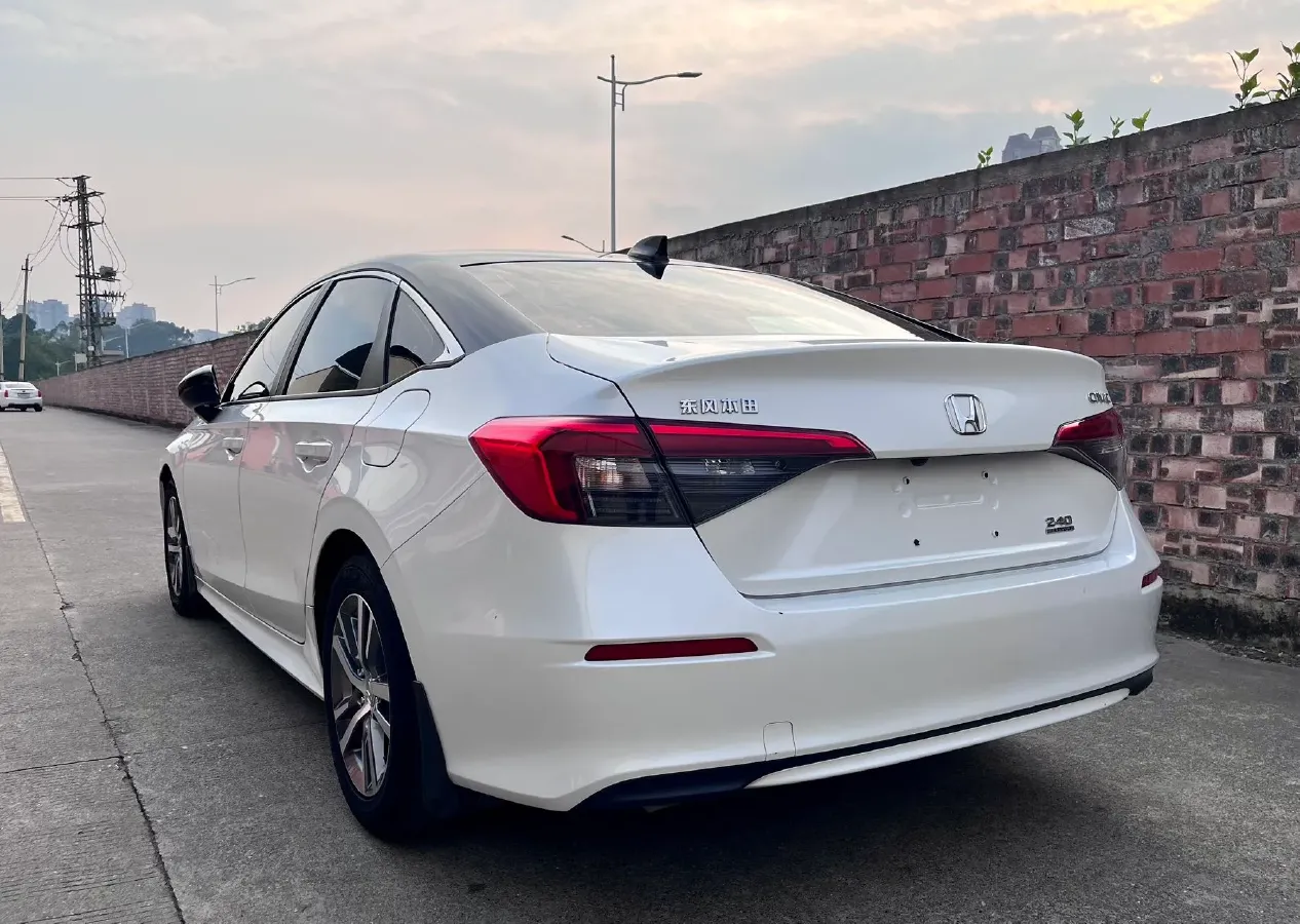 2022 Honda Civic 1.5T 182HP L4 CVT,autocango,china used car exporter,china ev exporter,chinese used car exporter,chinese used ev exporter