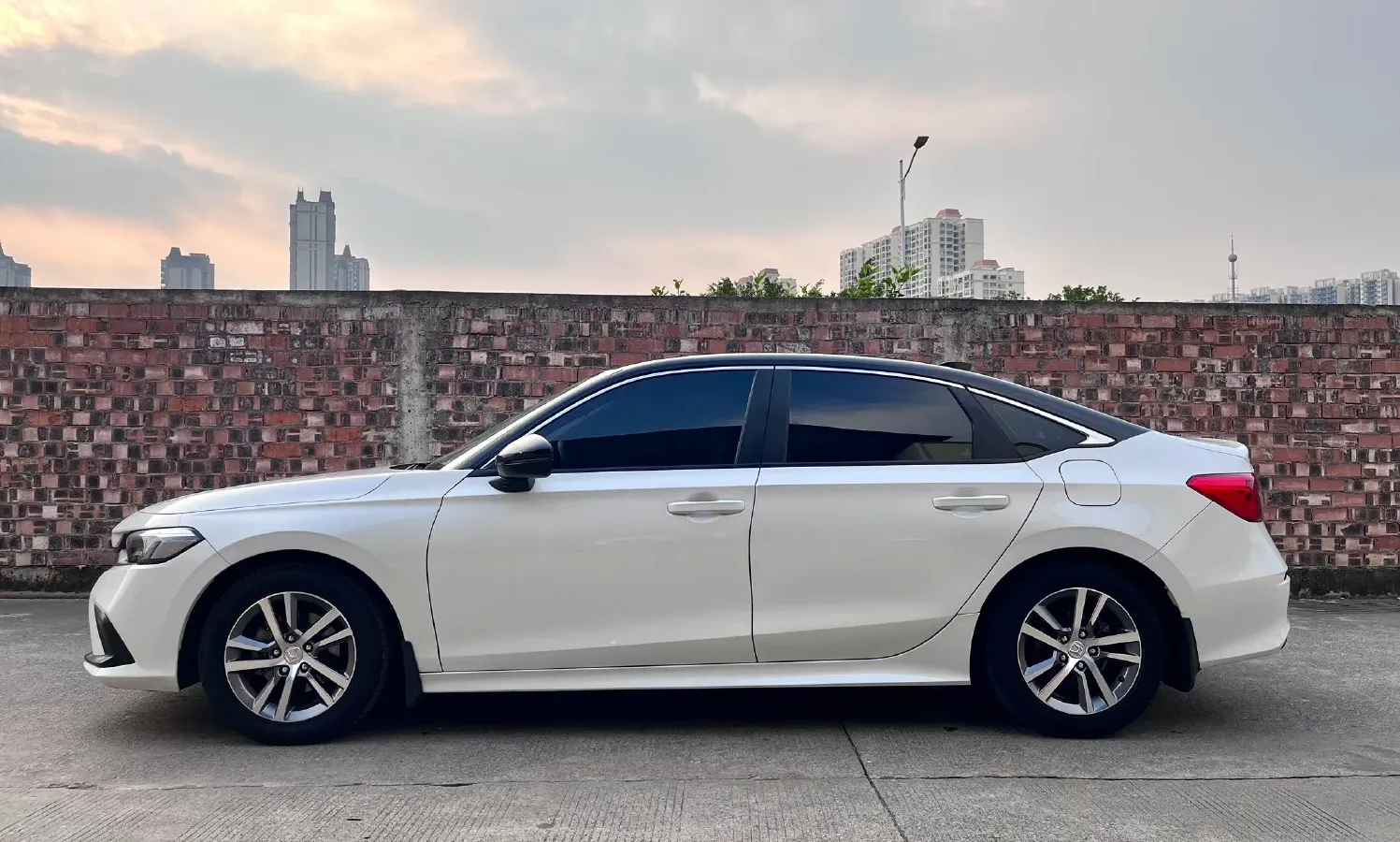2022 Honda Civic 1.5T 182HP L4 CVT,autocango,china used car exporter,china ev exporter,chinese used car exporter,chinese used ev exporter