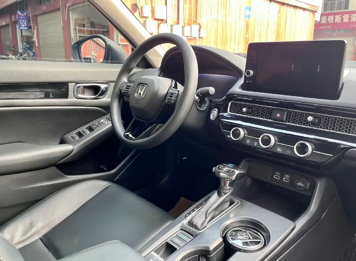 2022 Honda Civic 1.5T 182HP L4 CVT,autocango,china used car exporter,china ev exporter,chinese used car exporter,chinese used ev exporter