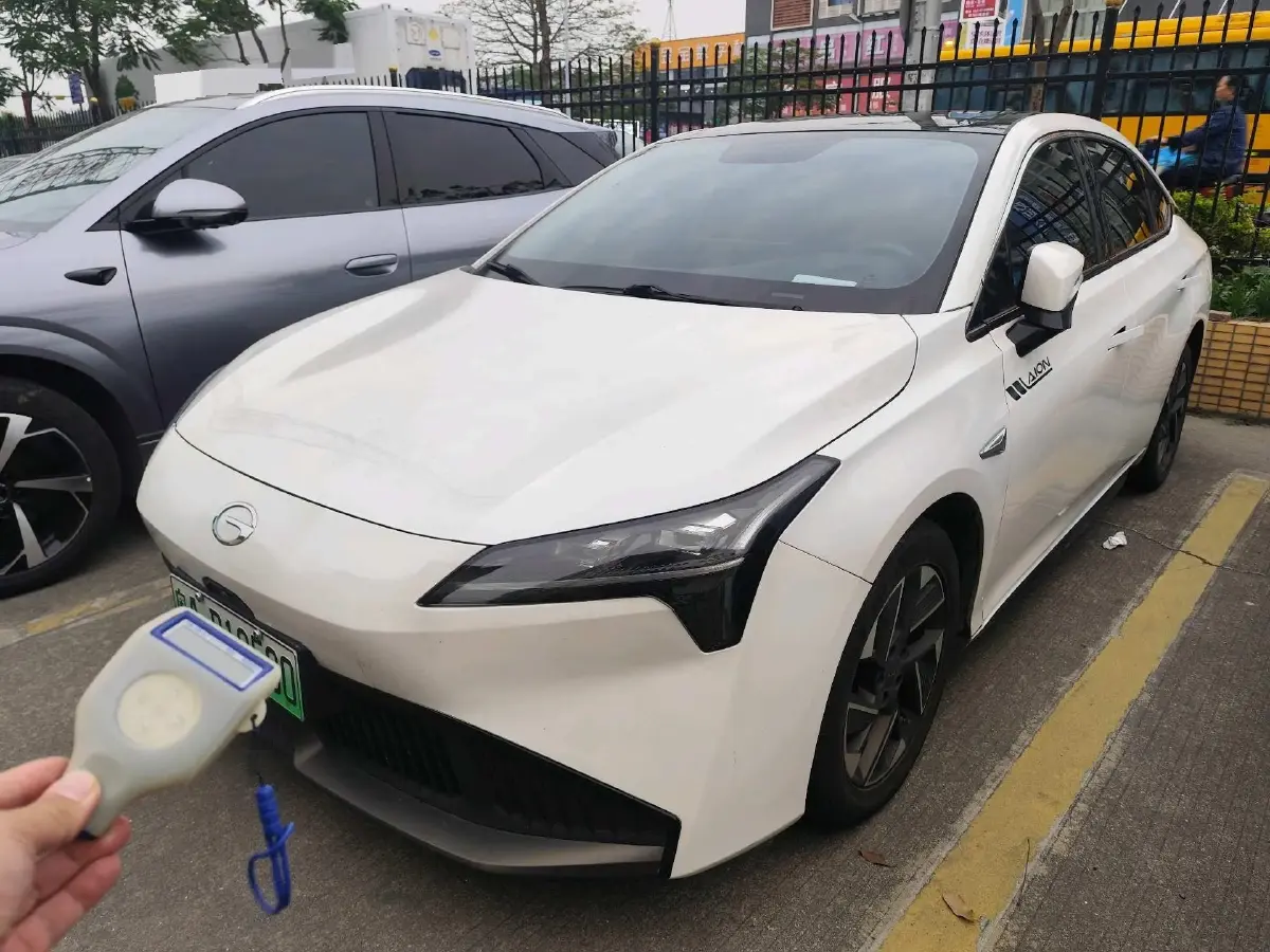 2022 ChangAn Oshan Z6 1.5T 170HP L4 6TCT PHEV 28.4KWH