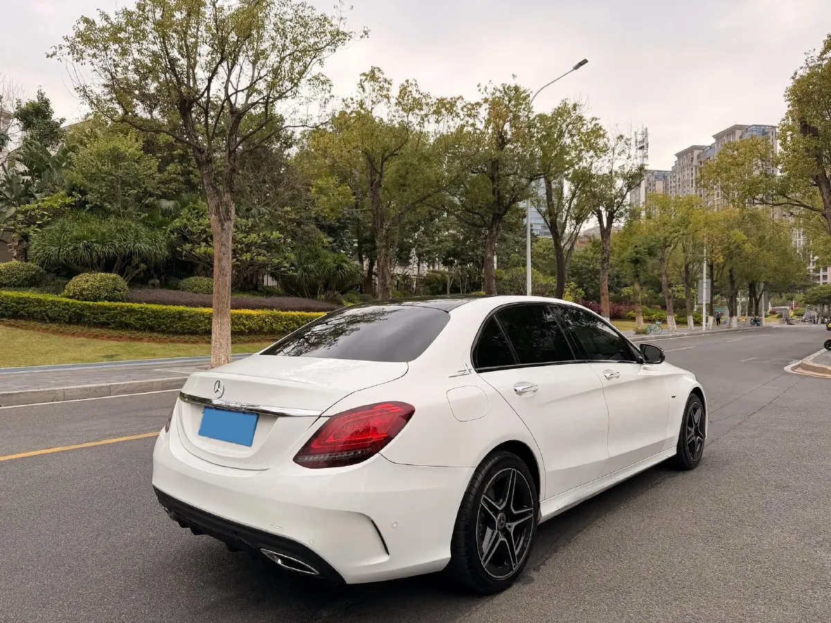 2021 Mercedes-Benz C Class 1.5T 184HP L4 9AT,autocango,china used car exporter,china ev exporter,chinese used car exporter,chinese used ev exporter