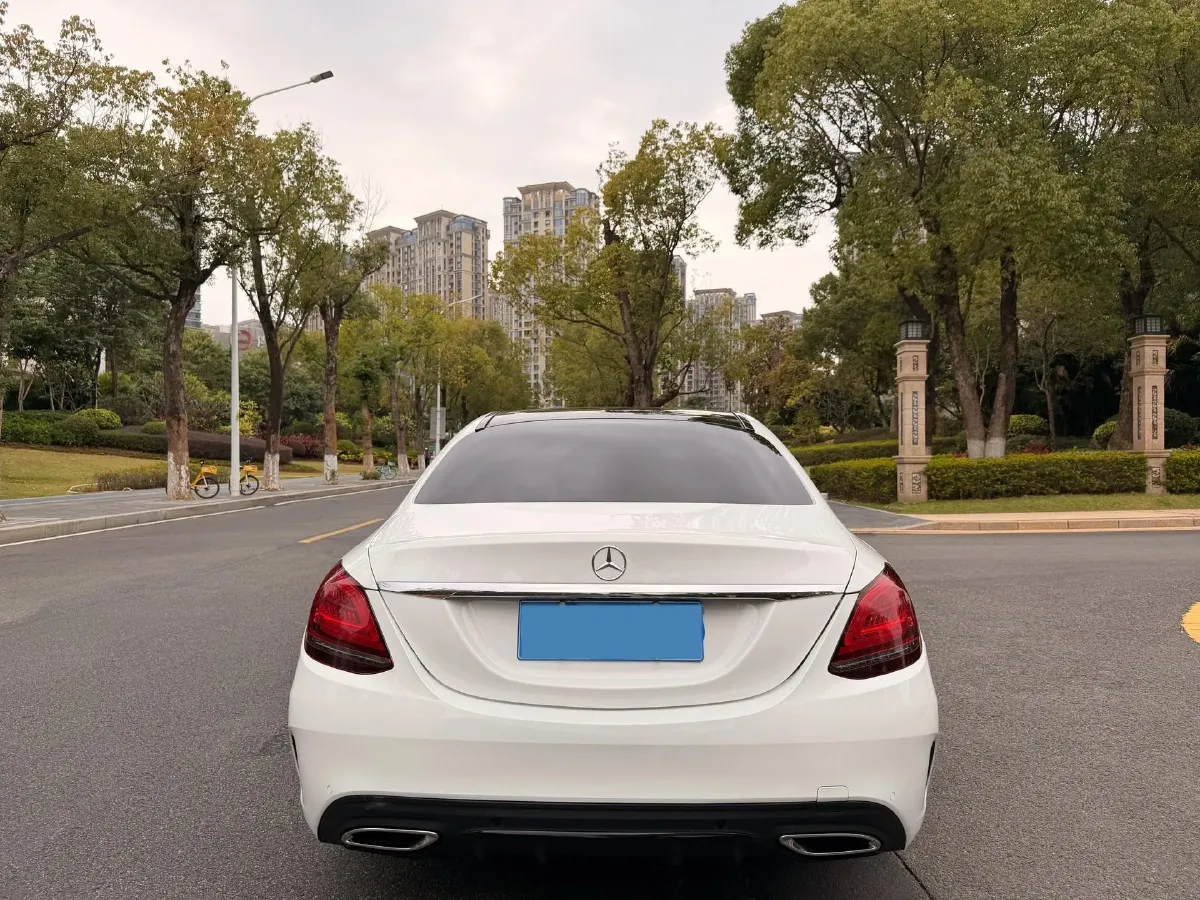 2021 Mercedes-Benz C Class 1.5T 184HP L4 9AT,autocango,china used car exporter,china ev exporter,chinese used car exporter,chinese used ev exporter