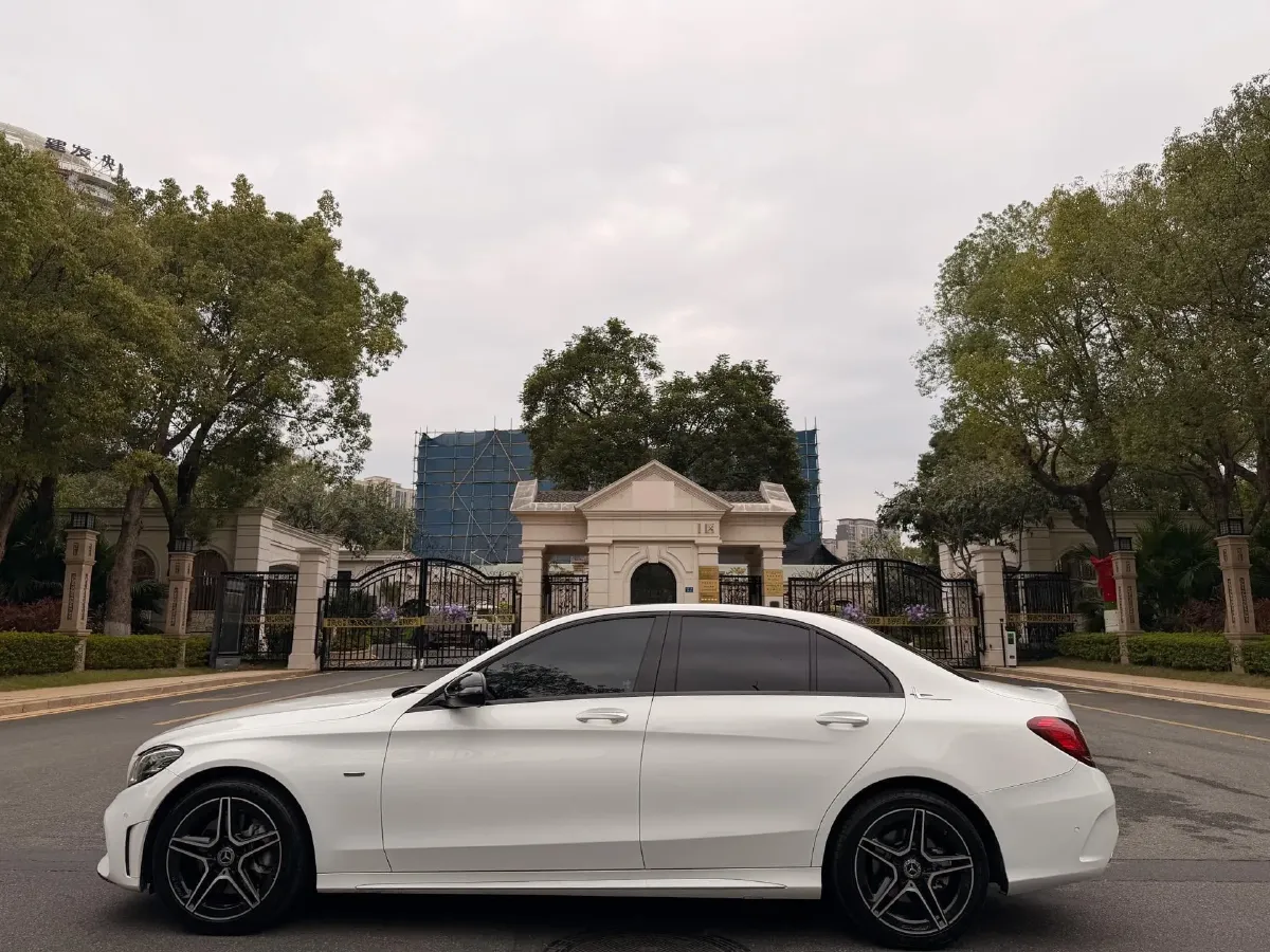 2021 Mercedes-Benz C Class 1.5T 184HP L4 9AT,autocango,china used car exporter,china ev exporter,chinese used car exporter,chinese used ev exporter