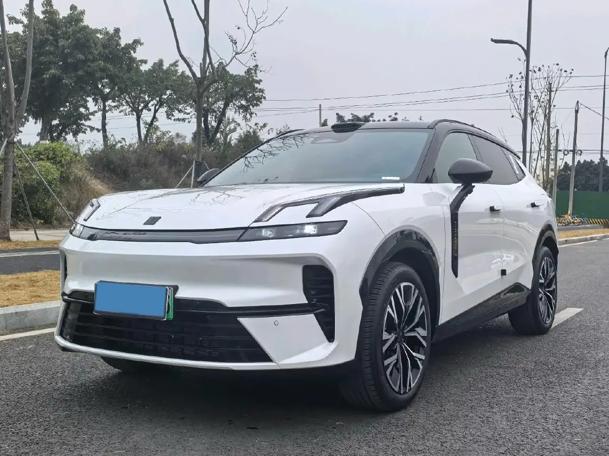 2026 LYNK&CO 08 EM-P 1.5T 163HP L4 3DHT PHEV