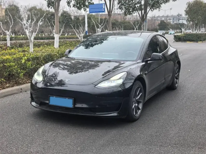 2022 Tesla Model 3 BEV 60KWH