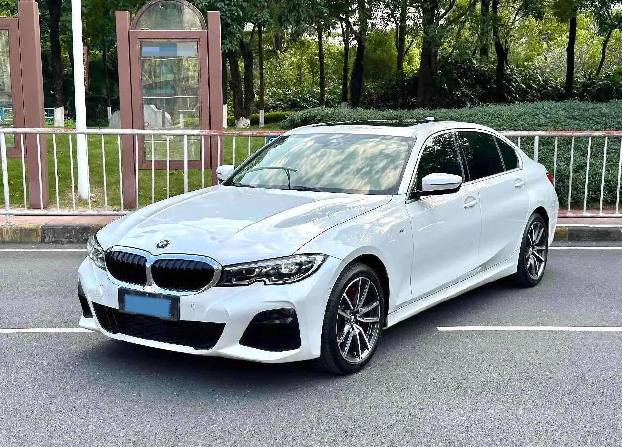 2020 BMW 3 Series 2.0T 184HP L4 8AT