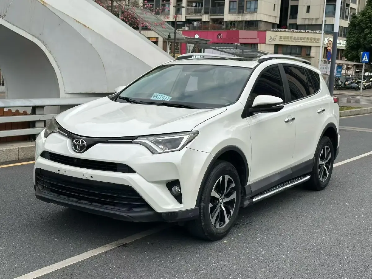 2016 Mitsubishi Outlander 2.0L 150HP L4 CVT