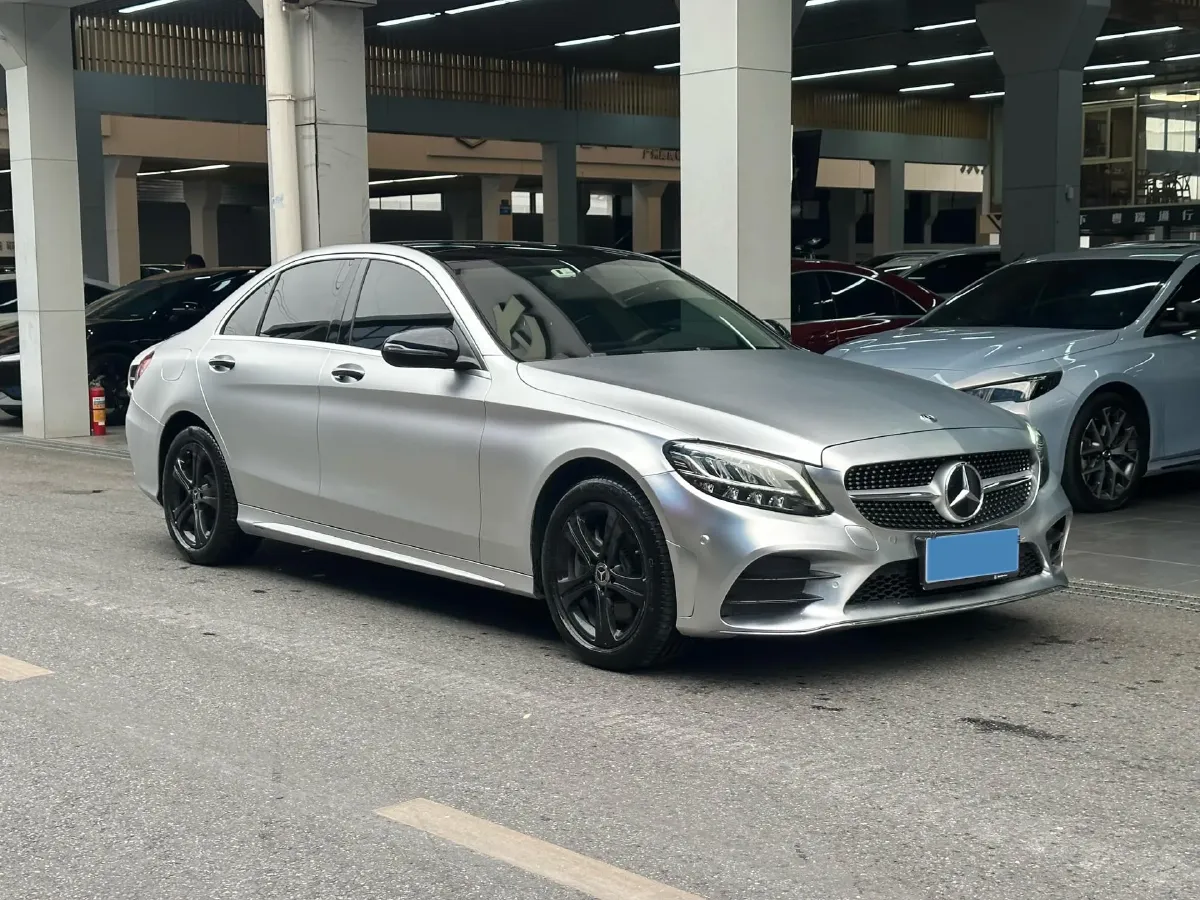 2021 Mercedes-Benz C Class 1.5T 184HP L4 9AT,autocango,china used car exporter,china ev exporter,chinese used car exporter,chinese used ev exporter