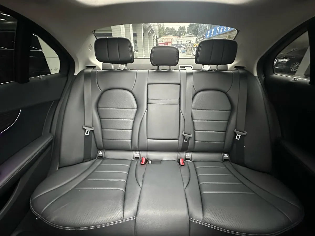 2021 Mercedes-Benz C Class 1.5T 184HP L4 9AT,autocango,china used car exporter,china ev exporter,chinese used car exporter,chinese used ev exporter