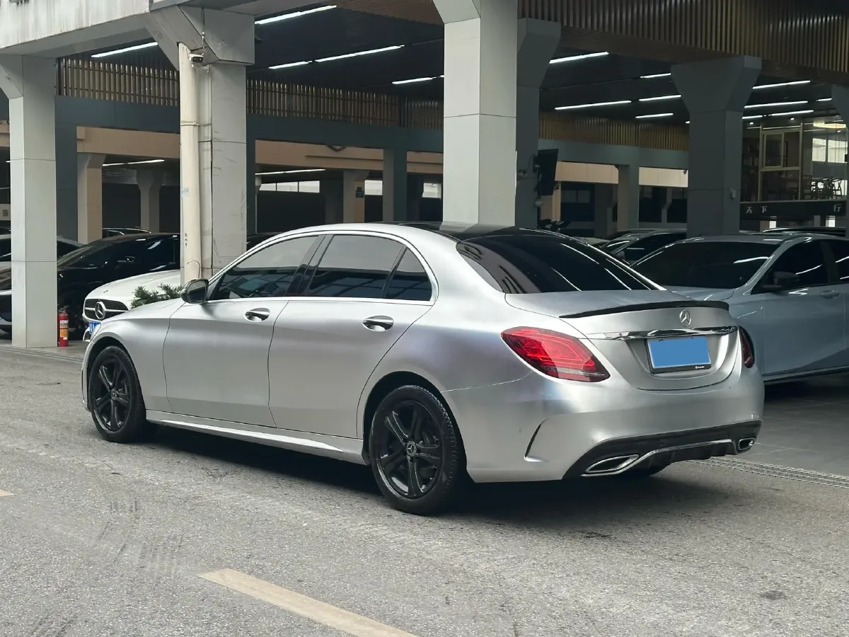 2021 Mercedes-Benz C Class 1.5T 184HP L4 9AT,autocango,china used car exporter,china ev exporter,chinese used car exporter,chinese used ev exporter