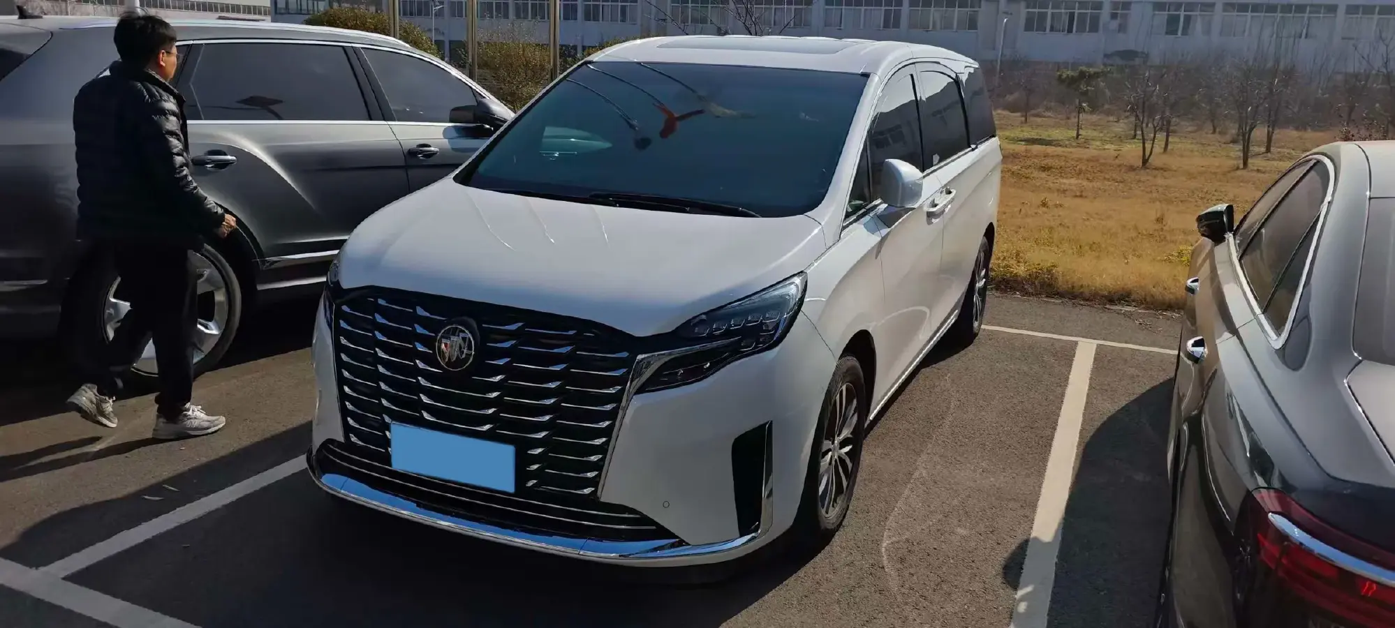 2023 Buick GL8 2.0T 237HP L4 9AT