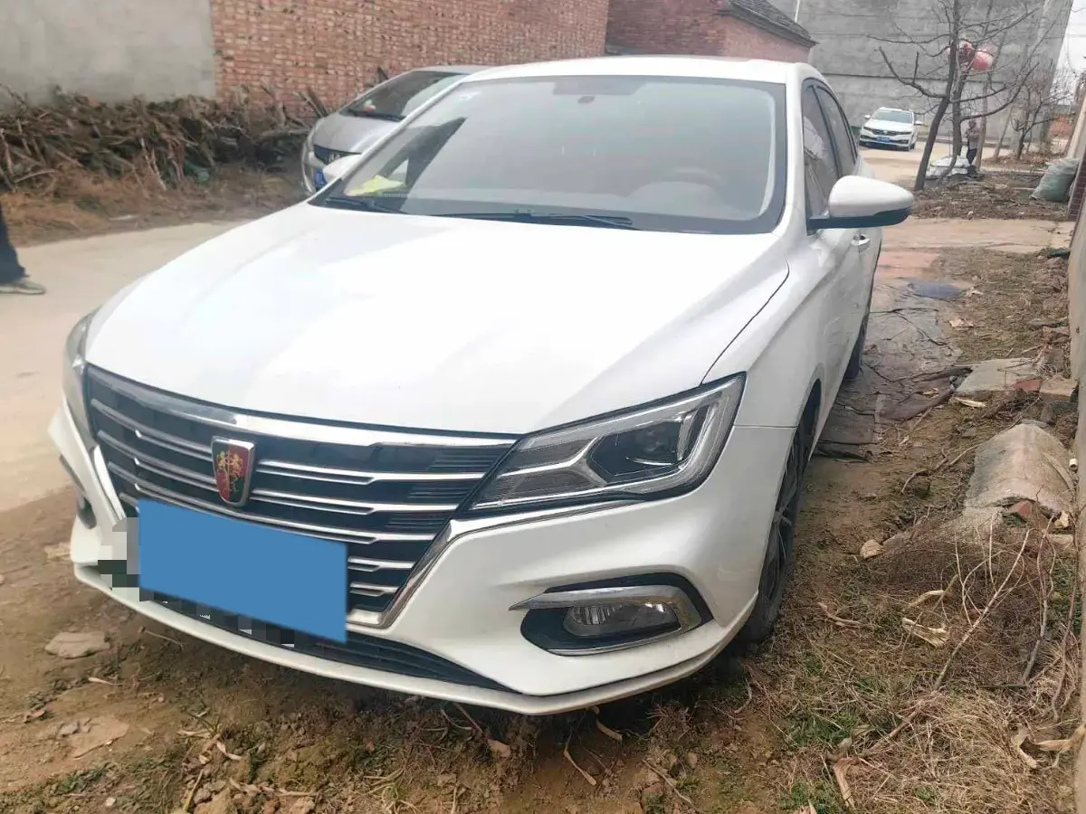 2020 Roewe i5 1.5L 120HP L4 5MT
